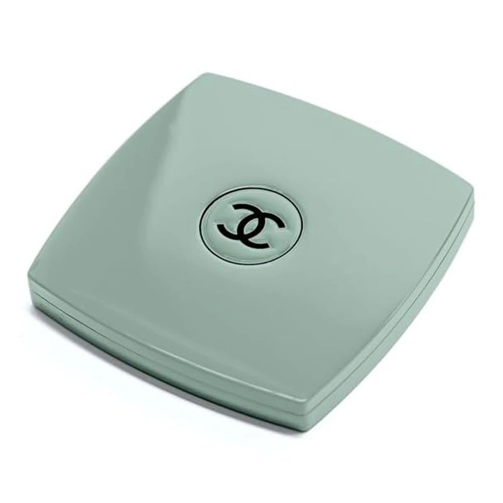 Chanel Compact double mirror in Light Green with pouch NEW